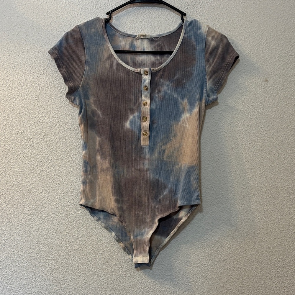 POL Blue and Gray Tie-Dye Bodysuit
